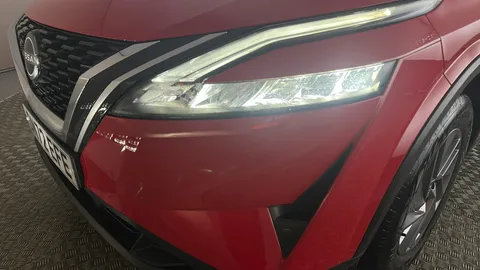 NISSAN QASHQAI 1.3 DiG-T MH 158 Acenta Premium Xtronic