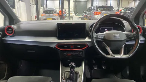 SEAT ARONA 1.0 TSI 110 FR Sport