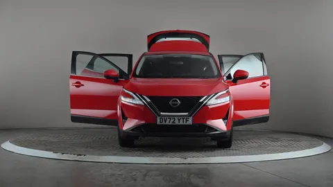 NISSAN QASHQAI 1.3 DiG-T MH 158 Acenta Premium Xtronic