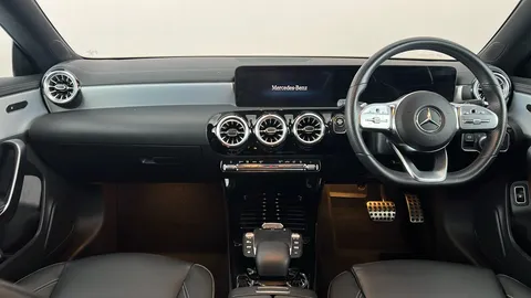 MERCEDES-BENZ CLA CLA 250e AMG Line Premium + Night Ed Tip Auto