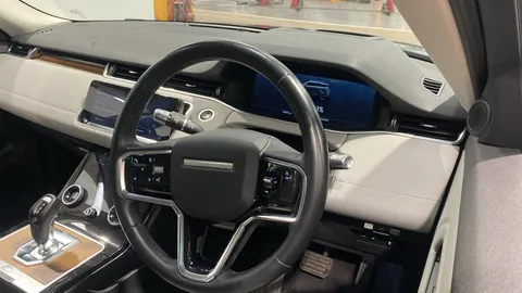 LAND ROVER RANGE ROVER EVOQUE 1.5 P300e SE Auto