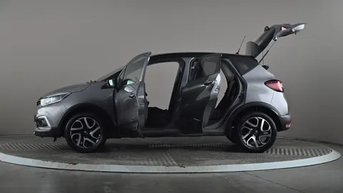 RENAULT CAPTUR 0.9 TCE 90 Iconic
