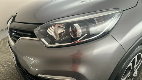 RENAULT CAPTUR 0.9 TCE 90 Iconic
