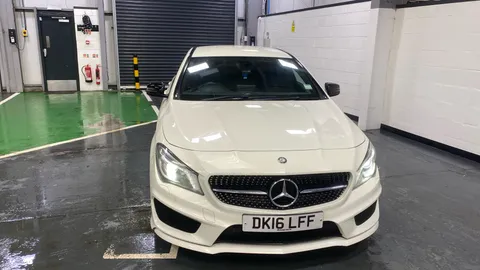 MERCEDES-BENZ CLA CLA 180 AMG Sport