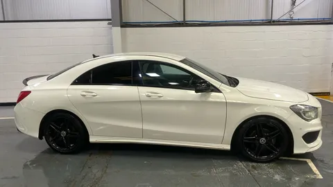 MERCEDES-BENZ CLA CLA 180 AMG Sport