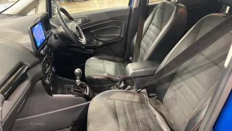 FORD ECOSPORT 1.0 EcoBoost 140 ST-Line