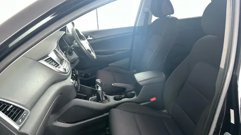 HYUNDAI TUCSON 1.6 GDi Blue Drive SE Nav 2WD