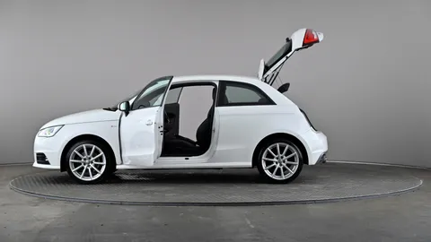 AUDI A1 1.4 TFSI S Line Nav