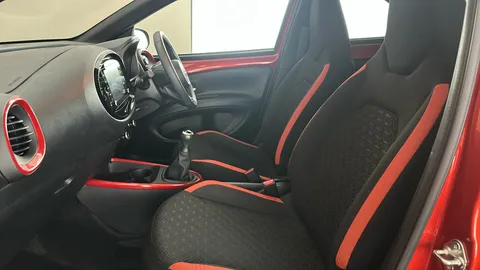 TOYOTA AYGO X 1.0 VVT-i Edge