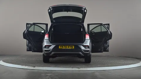 VOLKSWAGEN T-ROC 1.0 TSI SE