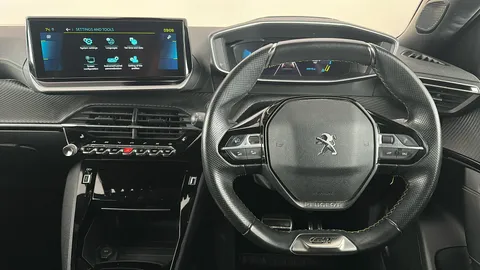 PEUGEOT 2008 100kW GT 50kWh Auto