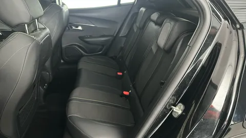 PEUGEOT 2008 100kW GT 50kWh Auto