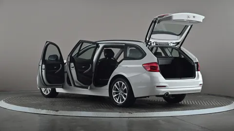 BMW 3 Series Touring 318d SE