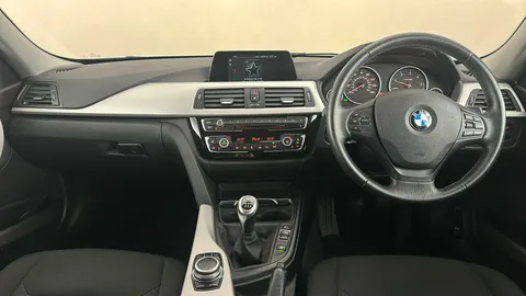 BMW 3 Series Touring 318d SE