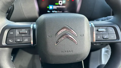 CITROEN C4 100kW Shine Plus 50kWh Auto