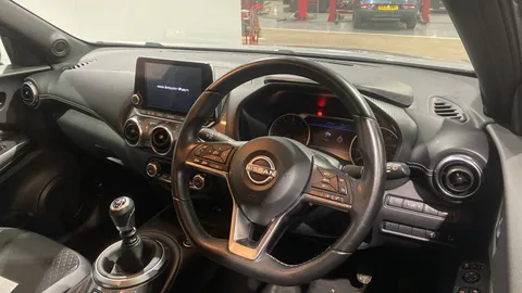 NISSAN JUKE 1.0 DiG-T 114 N-Connecta