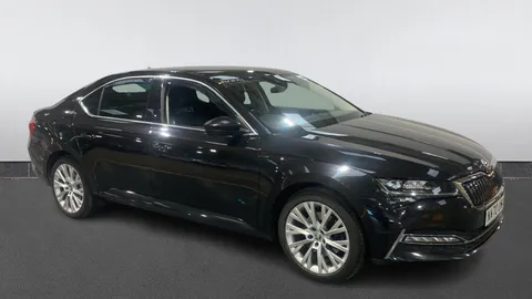 SKODA SUPERB 1.4 TSI iV SE L DSG