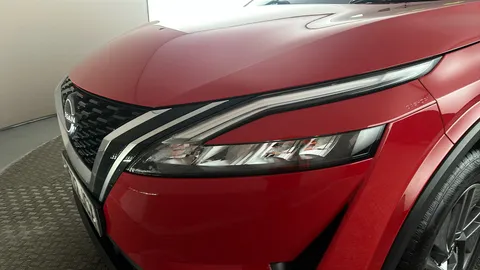 NISSAN QASHQAI 1.3 DiG-T MH Acenta Premium