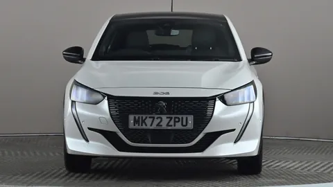 PEUGEOT 208 1.2 PureTech 100 GT