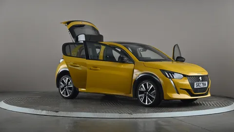 PEUGEOT 208 1.2 PureTech 130 GT EAT8