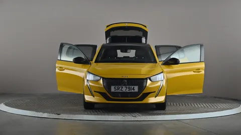 PEUGEOT 208 1.2 PureTech 130 GT EAT8