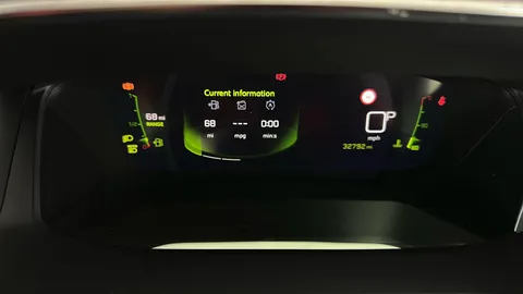 PEUGEOT 208 1.2 PureTech 130 GT EAT8