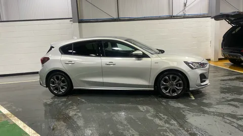 FORD FOCUS 1.0 EcoBoost ST-Line
