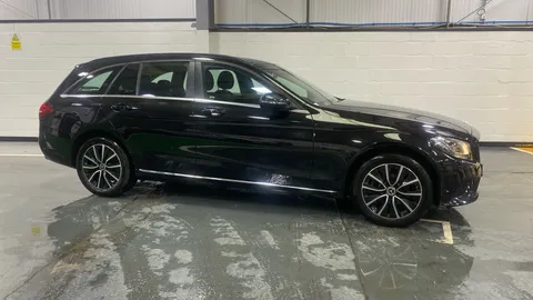 MERCEDES-BENZ C CLASS C180 SE Auto