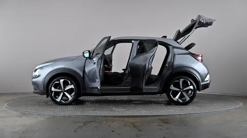 NISSAN JUKE 1.0 DiG-T 114 Tekna