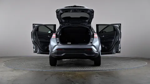 NISSAN JUKE 1.0 DiG-T 114 Tekna