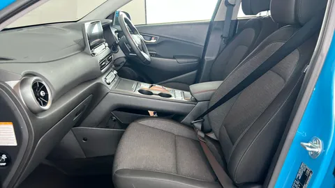 HYUNDAI KONA 100kW Premium 39kWh Auto