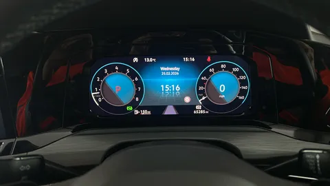 VOLKSWAGEN GOLF 1.5 eTSI Style DSG