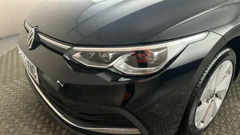 VOLKSWAGEN GOLF 1.5 eTSI Style DSG