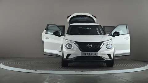 NISSAN JUKE 1.6 Hybrid N-Connecta Auto