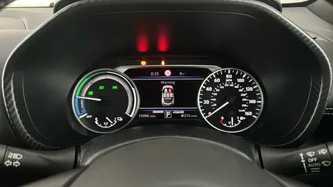 NISSAN JUKE 1.6 Hybrid N-Connecta Auto