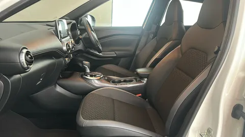 NISSAN JUKE 1.6 Hybrid N-Connecta Auto