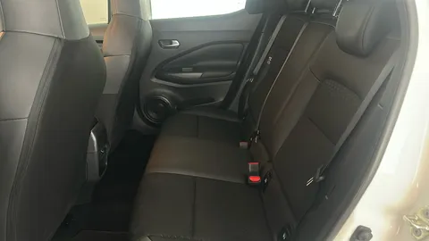 NISSAN JUKE 1.6 Hybrid N-Connecta Auto