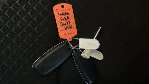 NISSAN JUKE 1.6 Hybrid N-Connecta Auto