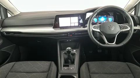 VOLKSWAGEN GOLF 1.5 TSI Life