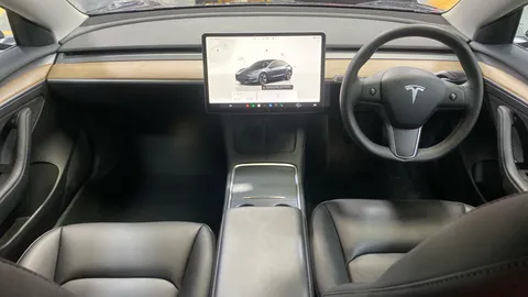 TESLA MODEL 3 Long Range AWD Auto