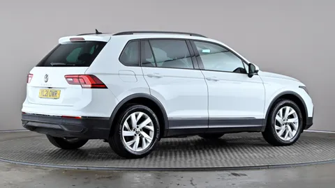 VOLKSWAGEN TIGUAN 2.0 TDI Life DSG