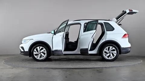 VOLKSWAGEN TIGUAN 2.0 TDI Life DSG