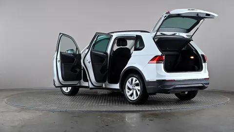 VOLKSWAGEN TIGUAN 2.0 TDI Life DSG