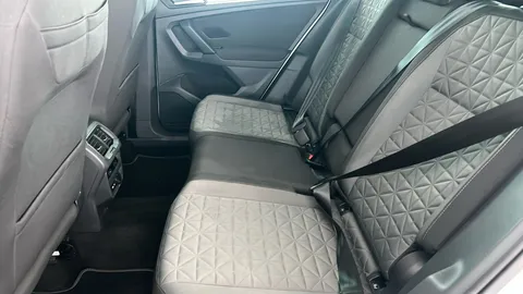 VOLKSWAGEN TIGUAN 2.0 TDI Life DSG