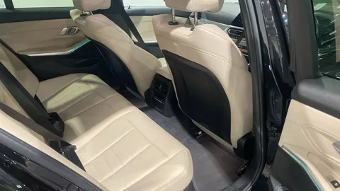 BMW 3 SERIES 320i M Sport Step Auto