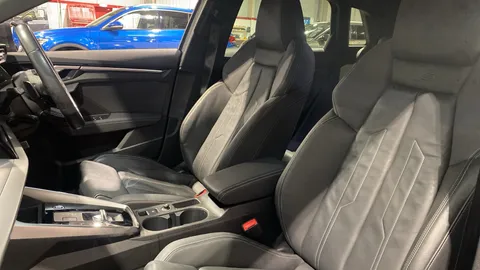 AUDI A3 35 TDI S Line S Tronic [Comfort+Sound]