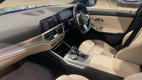 BMW 3 SERIES 320i M Sport Step Auto