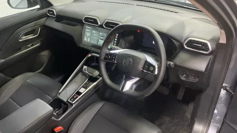 MG MOTOR UK ZS 1.5 Hybrid+ Trophy Auto