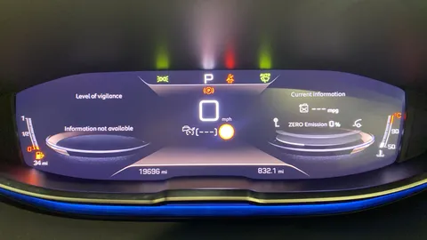 PEUGEOT 3008 1.2 Hybrid 136 GT e-DSC6