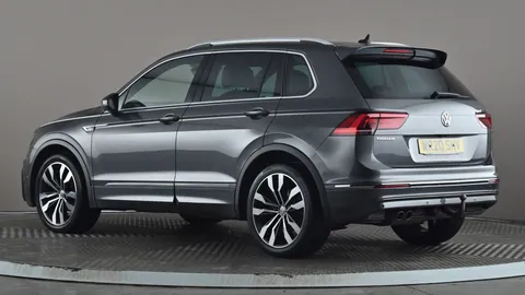 VOLKSWAGEN TIGUAN 2.0 TDi 150 R-Line Tech